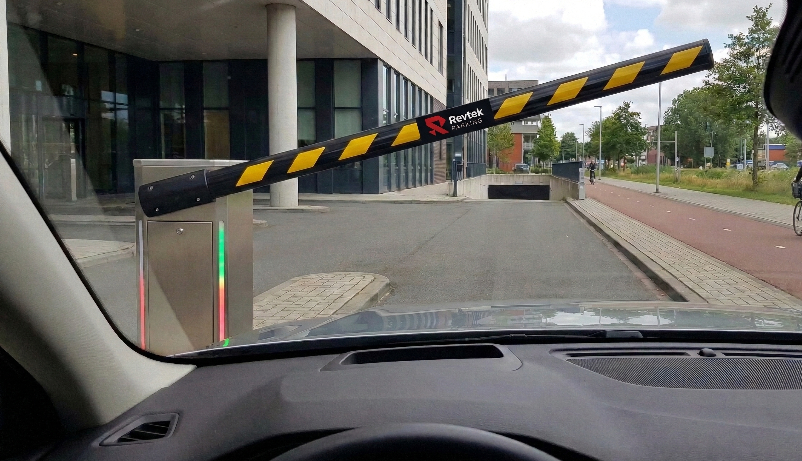 Automatische slagboomtoegang via kentekenherkenning